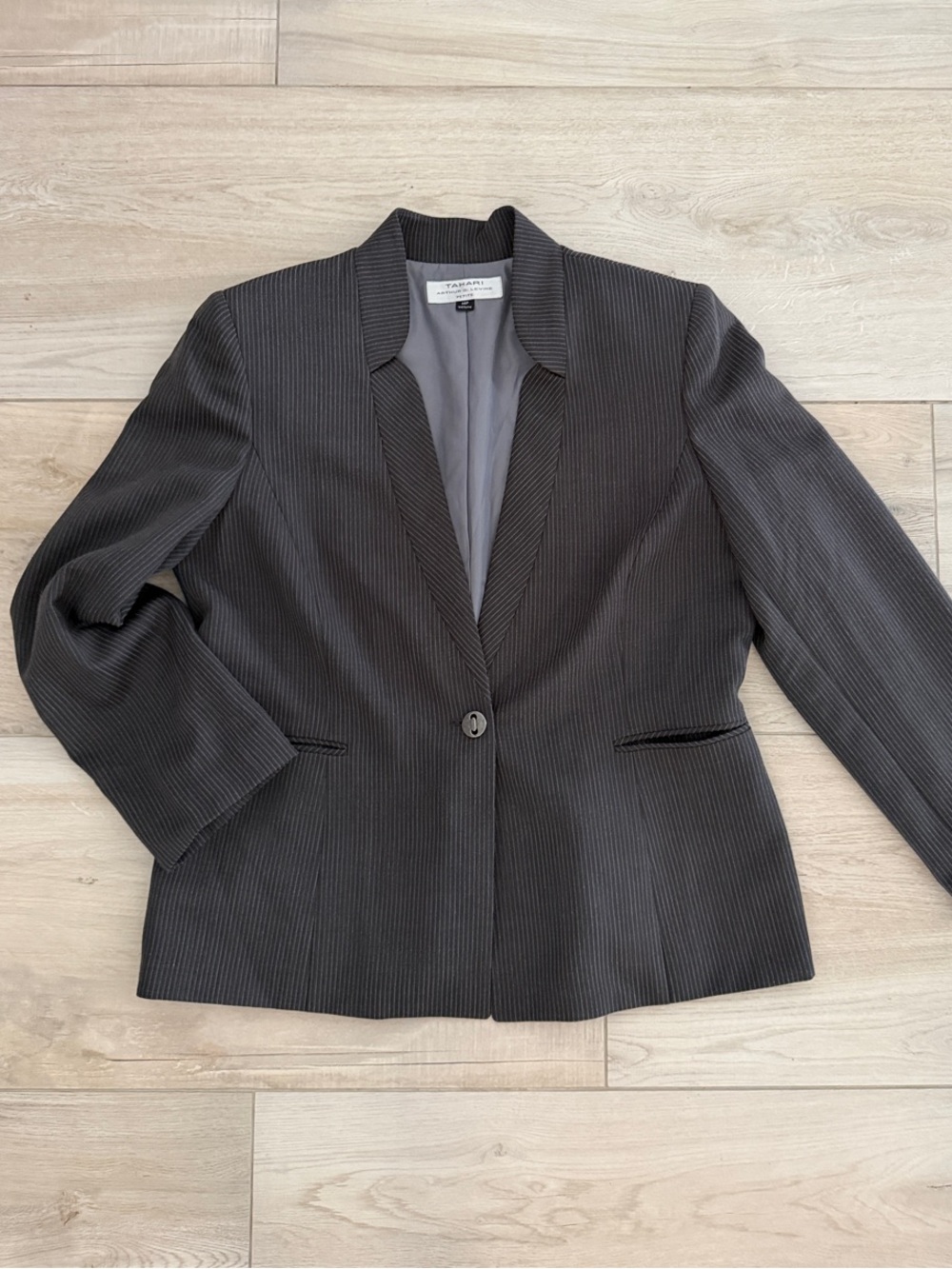 Tahari Pinstripe Single-Button Blazer - Charcoal Gray